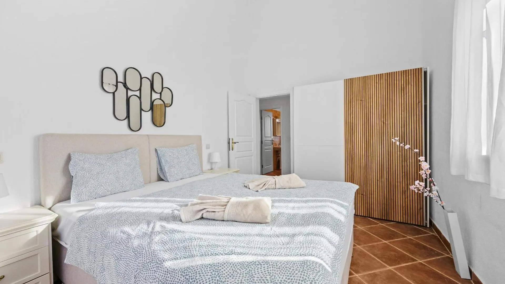 Villa Ana Paradiz For 8 People In Central Istria With Private Pool & Pet Friendly Jursici