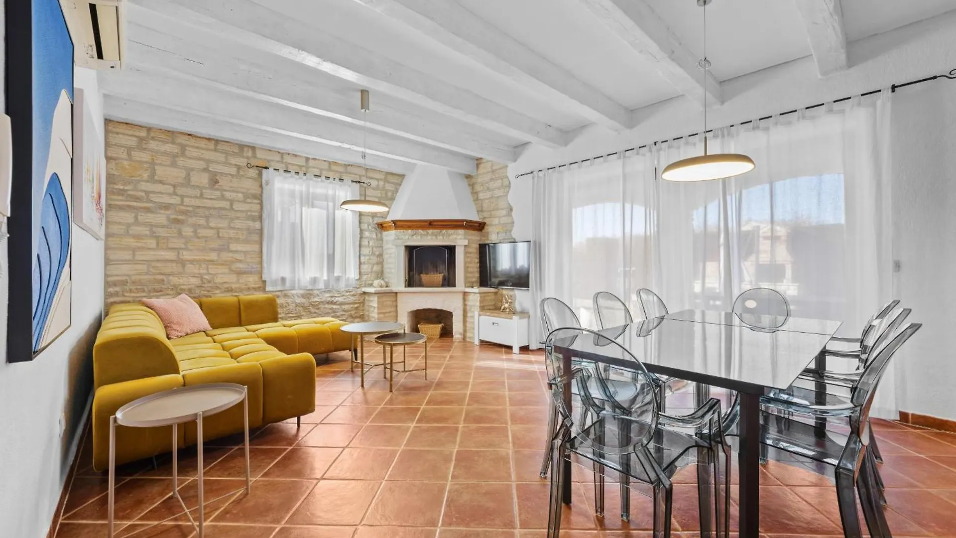 Villa Ana Paradiz For 8 People In Central Istria With Private Pool & Pet Friendly Jursici